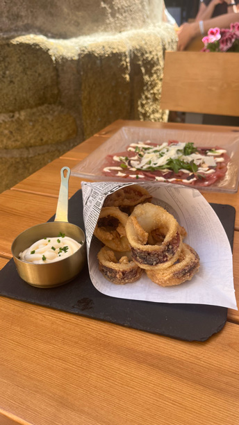 Frittierte Calamares a la Romana.